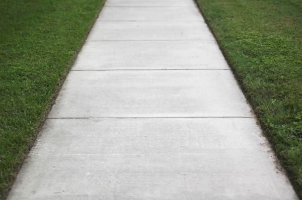 Cost of Concrete Walkway Replacement in Mishawaka