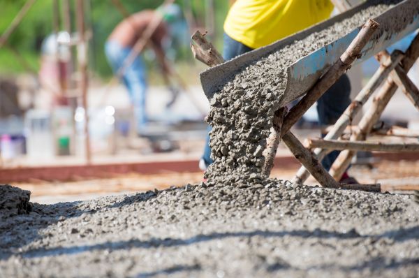 Backyard Concrete Pouring in Mishawaka