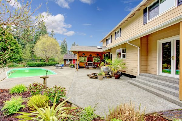 Cost of Pool Area Concreting in Mishawaka